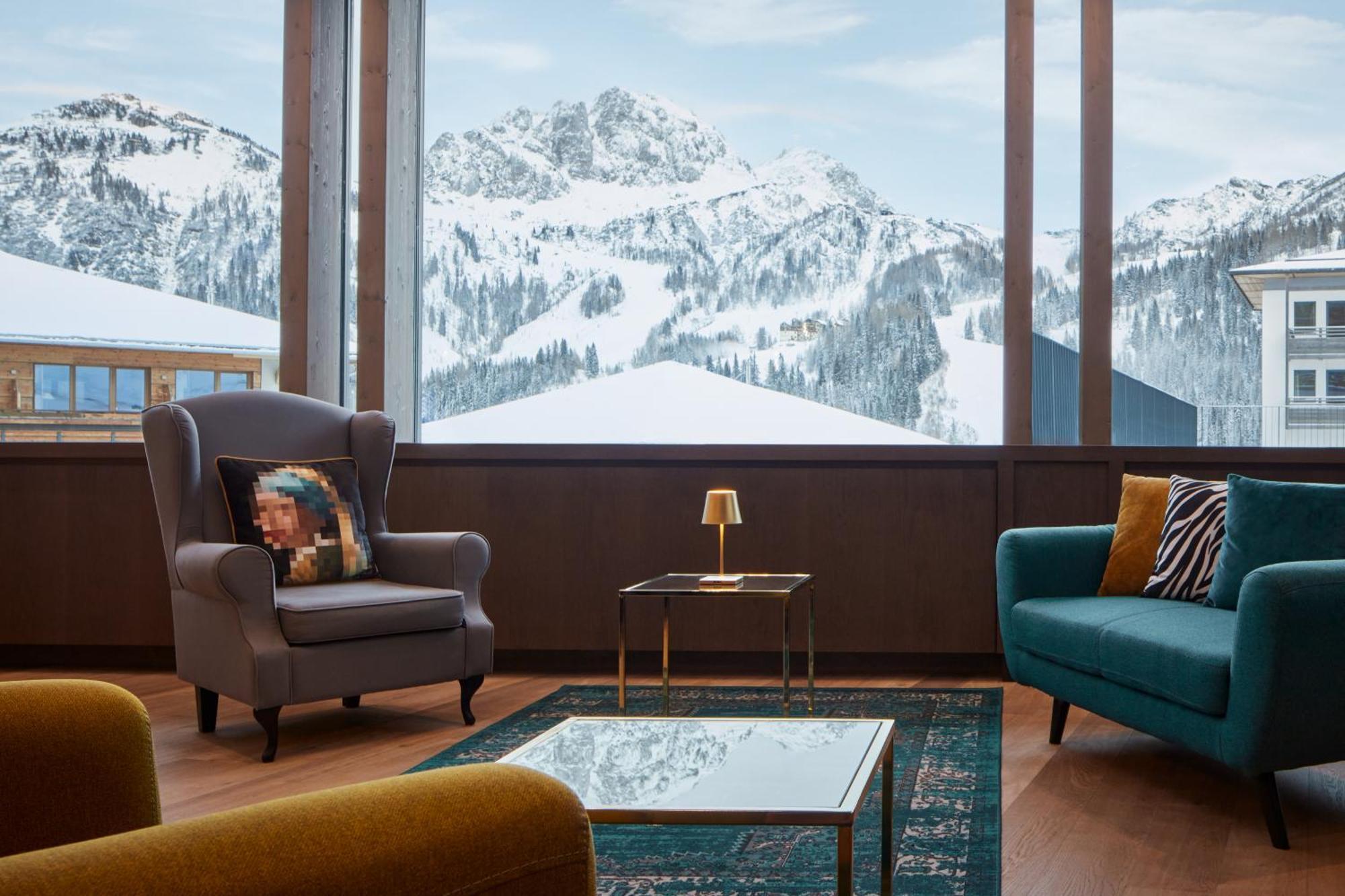 Hotel Wulfenia 4S - Adults Only Зоненалпе Насфелд Екстериор снимка