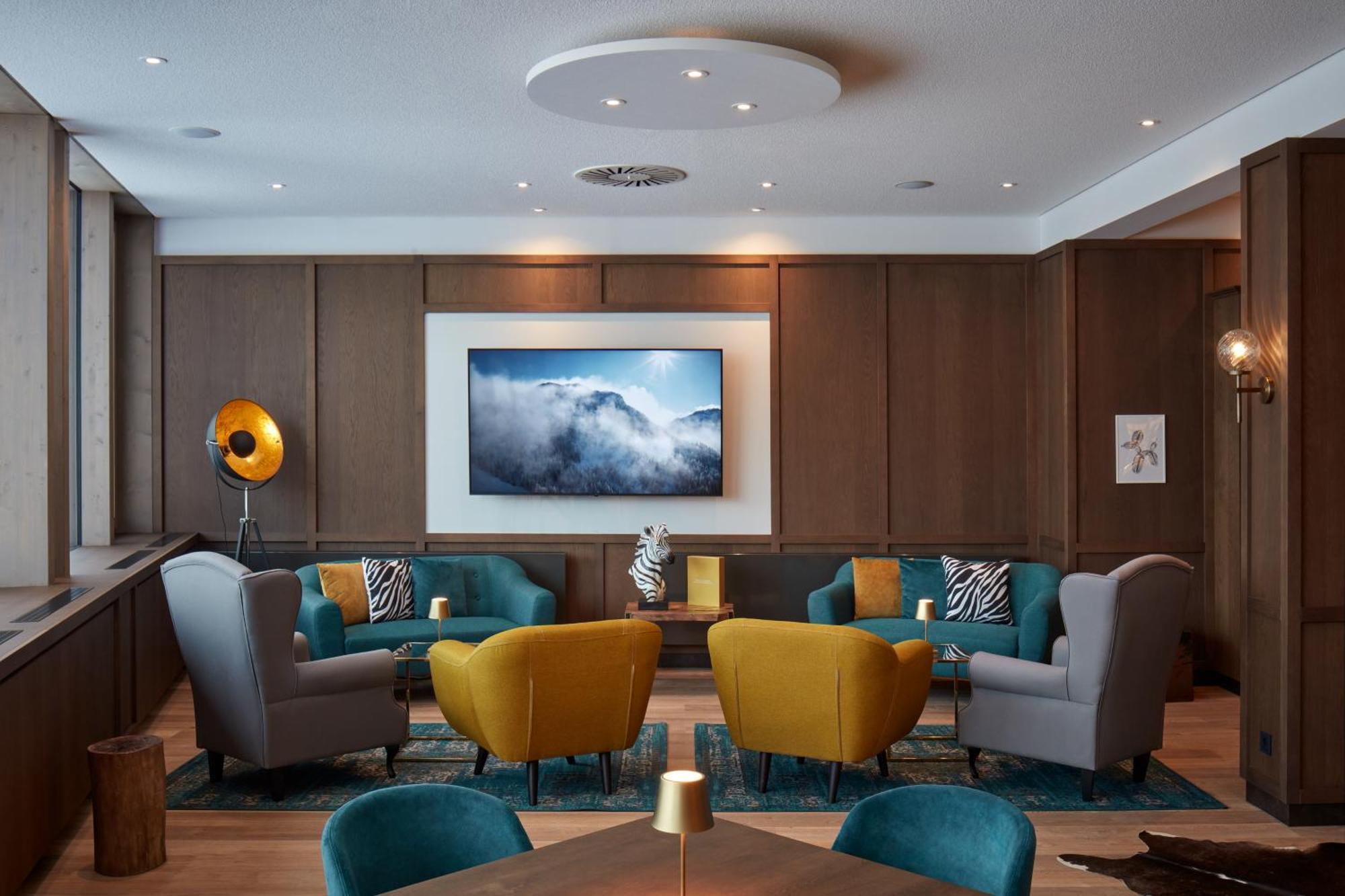 Hotel Wulfenia 4S - Adults Only Зоненалпе Насфелд Екстериор снимка